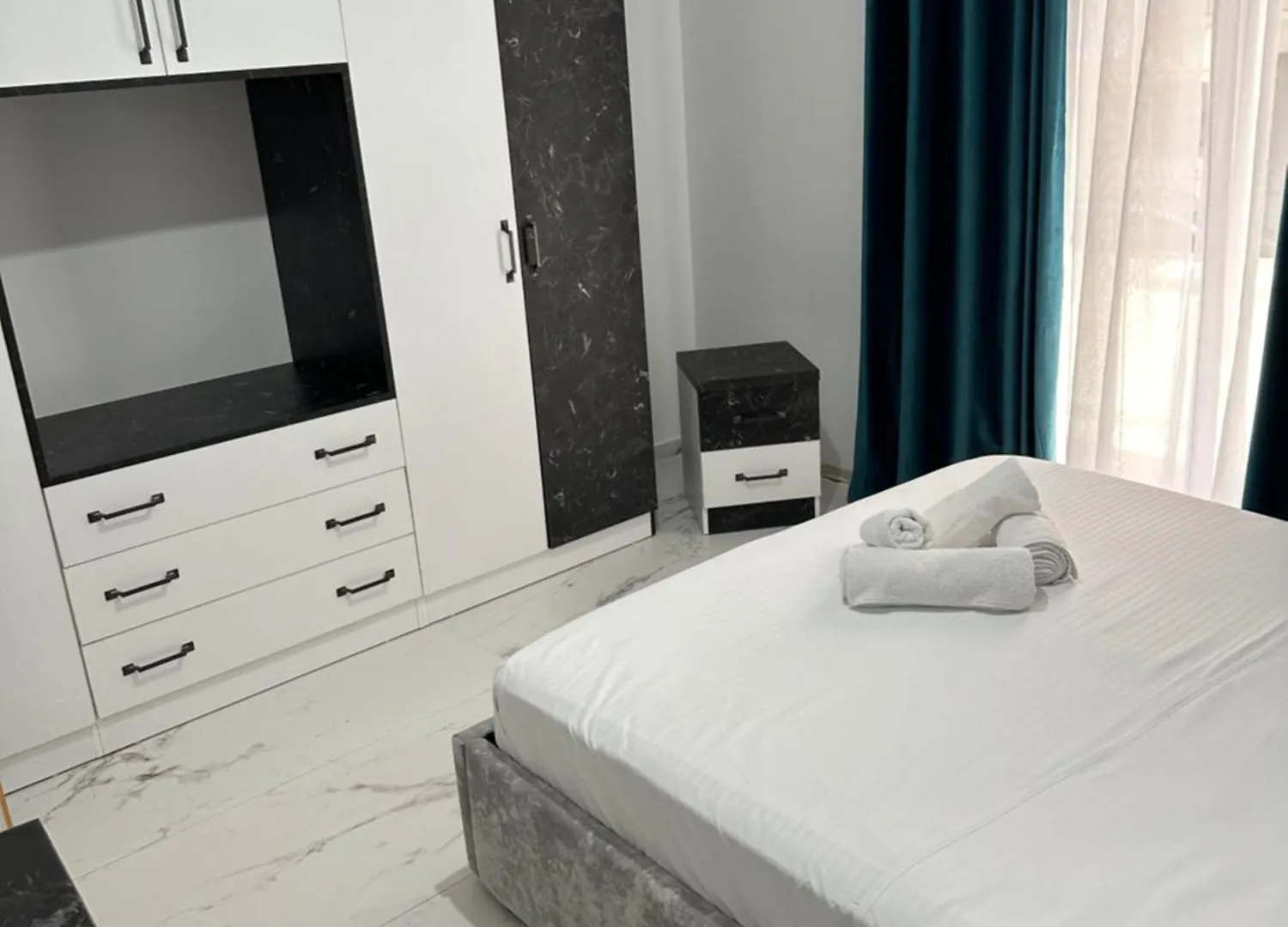 Anaid Apartment Sarandë 알바니아