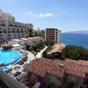 Bougainville Bay Saranda