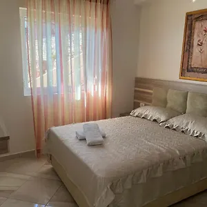 Apartment Lovely Anna's, Sarande