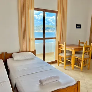 Apartment Redi's Seaview, Sarande