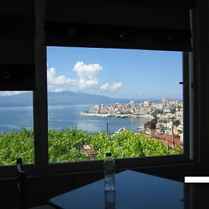 Guest House&tavern Leo Saranda