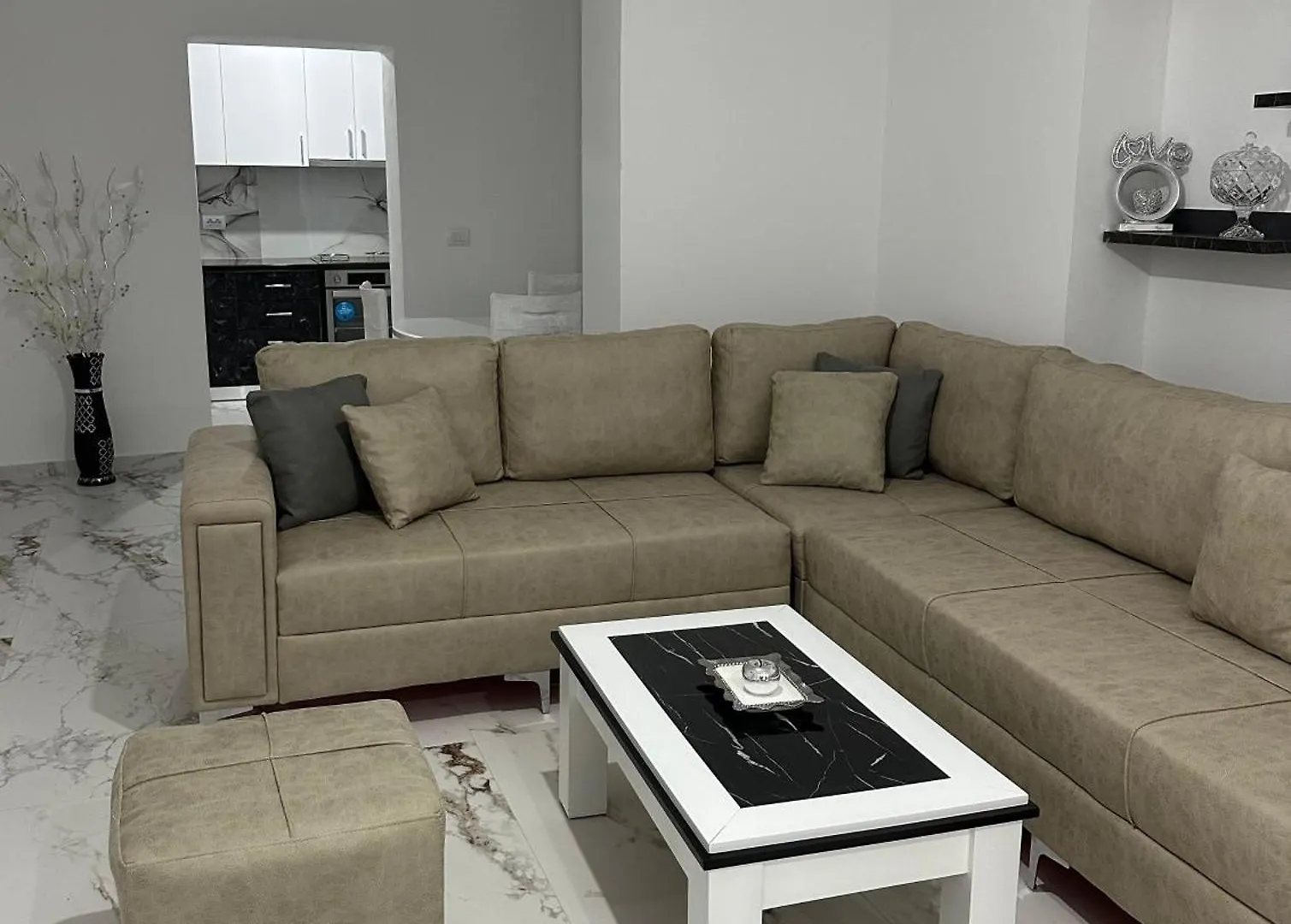 Anaid Apartment Sarande